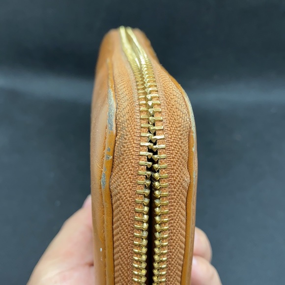 Tory burch cognac brown zip wallet - Picture 8 of 11